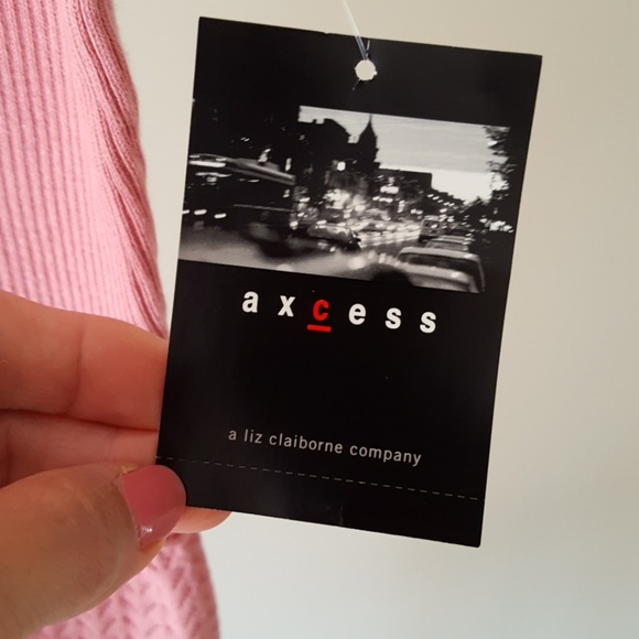 Shirt - Picture 3 of 4